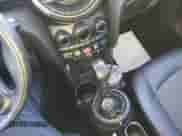 2014 MINI Hardtop с VIN WMWXM5C57ET933968, выставлен на аукционе IAAI как лот 43489867 с пробегом 104 104 миль миль и . История ставок и продаж доступна на DreamBid. Изображение 11.