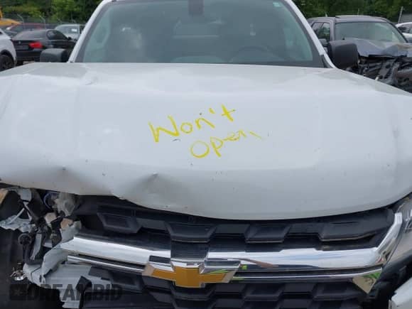 2021 Chevrolet Colorado 2WD Work Truck with VIN 1GCHSBEA4M1165009, listed as a IAAI auction lot 42424165 with 89,275 mi miles and . Bid and sale history available at DreamBid. Image 10.