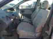 2005 Saturn ION ION 1 z VIN 1G8AG52FX5Z161225, wystawiony jako Copart lot #46923055 z przebiegiem 91 369 mil mil oraz Szkoda całkowita • Salvage title. Historia ofert i sprzedaży dostępna na DreamBid. Obrazek 7.