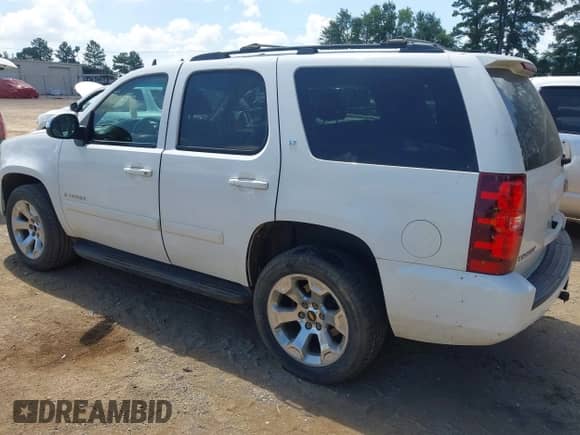 2008 Chevrolet Tahoe LTZ с VIN 1GNFC13J68R249798, выставлен на аукционе IAAI как лот 42857201 с пробегом 235 721 миль миль и . История ставок и продаж доступна на DreamBid. Изображение 3.