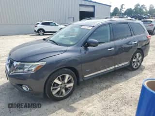2014 Nissan Pathfinder Platinum Hybrid с VIN 5N1CR2MM4EC642752, выставлен на аукционе Copart как лот 59327295 с пробегом 96 124 миль миль и Чистый • Clean title. История ставок и продаж доступна на DreamBid. Изображение 1.