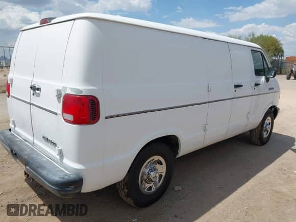 1994 Dodge RAM with VIN 2B7JB31Y9RK140001, listed as a IAAI auction lot 43023778 with 156,773 mi miles and . Bid and sale history available at DreamBid. Image 4.