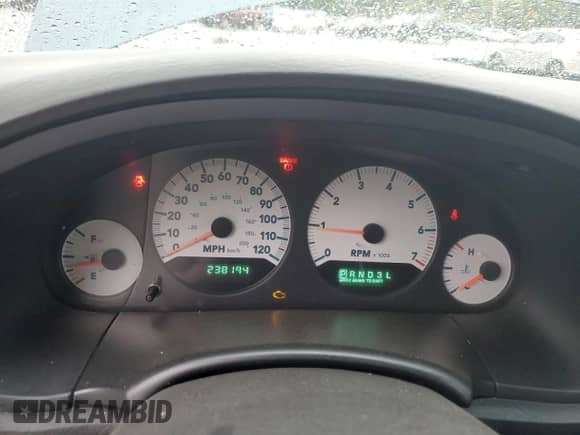 2006 Dodge Caravan SXT with VIN 1D4GP45R26B754591, listed as a Copart auction lot 71623755 with 238,194 mi miles and Salvage title. Bid and sale history available at DreamBid. Image 9.