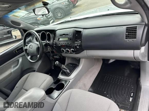 2007 Toyota Tacoma with VIN 5TEUX42N77Z362544, listed as a Copart auction lot 59108785 with 146,092 mi miles and Clean title. Bid and sale history available at DreamBid. Image 7.