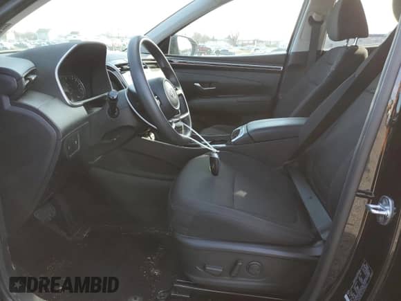 2022 Hyundai Tucson SEL с VIN 5NMJBCAE6NH141267, выставлен на аукционе Copart как лот 50707675 с пробегом 37 588 миль миль и Списание • Salvage title. История ставок и продаж доступна на DreamBid. Изображение 7.