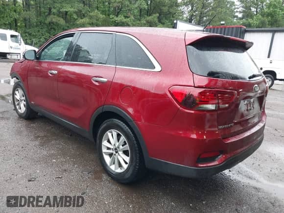 2020 Kia Sorento LX with VIN 5XYPGDA31LG702630, listed as a IAAI auction lot 42310969 with 92,378 mi miles and . Bid and sale history available at DreamBid. Image 3.