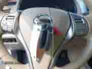 2015 Nissan Altima S z VIN 1N4AL3AP4FC130031, wystawiony jako IAAI lot #43180144 z przebiegiem 147 298 mil mil oraz . Historia ofert i sprzedaży dostępna na DreamBid. Obrazek 11.