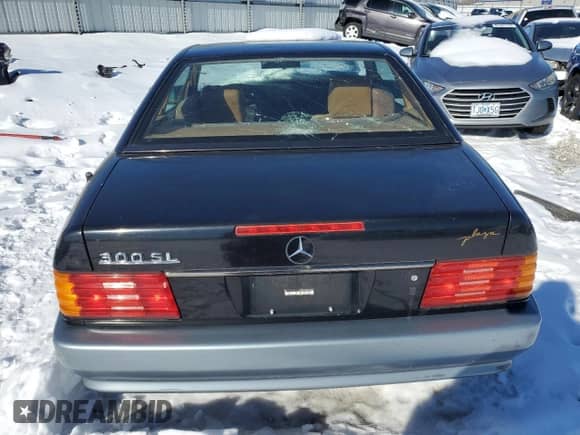 1991 Mercedes-Benz 300 с VIN WDBFA61E7MF020011, выставлен на аукционе Copart как лот 84235894 с пробегом Не указан миль и Списание • Salvage title. История ставок и продаж доступна на DreamBid. Изображение 6.