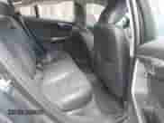 2015 Volvo S60 T5 Premier с VIN YV1612TB2F1307263, выставлен на аукционе IAAI как лот 42002548 с пробегом 107 433 миль миль и . История ставок и продаж доступна на DreamBid. Изображение 8.