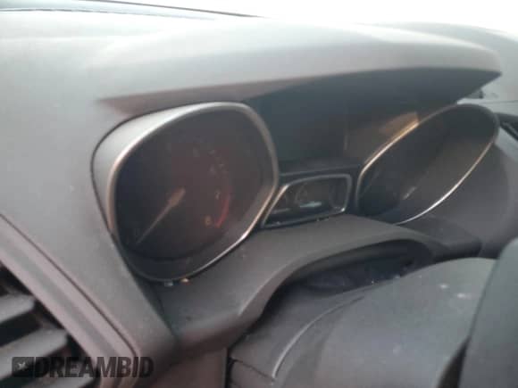 2018 Ford Escape SE с VIN 1FMCU9GDXJUB18061, выставлен на аукционе Copart как лот 85265895 с пробегом Не указан миль и Чистый • Clean title. История ставок и продаж доступна на DreamBid. Изображение 9.
