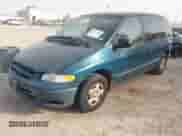 2000 Dodge Caravan with VIN 2B4GP25R5YR851917, listed as a IAAI auction lot 41833056 with 176,863 mi miles and . Bid and sale history available at DreamBid. Image 2.
