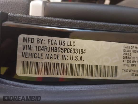 2023 Jeep Grand Cherokee Limited с VIN 1C4RJHBG5PC633194, выставлен на аукционе IAAI как лот 42842127 с пробегом 32 194 миль миль и . История ставок и продаж доступна на DreamBid. Изображение 9.