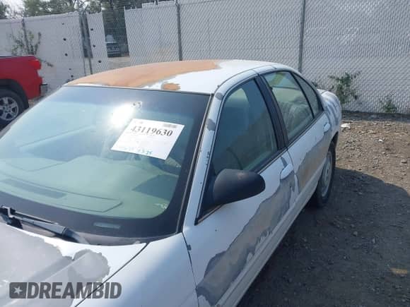 1998 Chevrolet Lumina LS с VIN 2G1WL52M6W1106151, выставлен на аукционе IAAI как лот 43119630 с пробегом 170 607 миль миль и . История ставок и продаж доступна на DreamBid. Изображение 13.