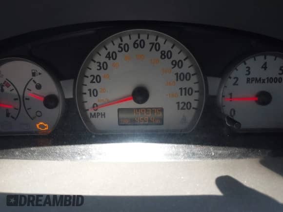 2004 Saturn ION ION 3 with VIN 1G8AL52F74Z208298, listed as a IAAI auction lot 42549495 with 149,375 mi miles and . Bid and sale history available at DreamBid. Image 7.