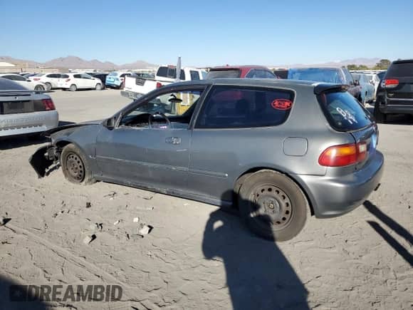 1992 Honda Civic с VIN 2HGEH3384NH515136, выставлен на аукционе Copart как лот 75060114 с пробегом 215 620 миль миль и Списание • Salvage title. История ставок и продаж доступна на DreamBid. Изображение 2.