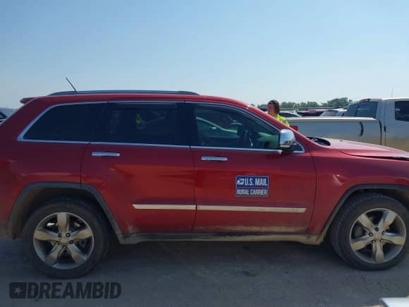 2011 Jeep Grand Cherokee Limited z VIN 1J4RS5GT9BC588457, wystawiony jako IAAI lot #43197490 z przebiegiem 192 297 mil mil oraz . Historia ofert i sprzedaży dostępna na DreamBid. Obrazek 13.