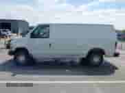 2007 Ford Econoline Cargo Commercial z VIN 1FTNE24L57DA53187, wystawiony jako IAAI lot #42302365 z przebiegiem Nie podano mil oraz . Historia ofert i sprzedaży dostępna na DreamBid. Obrazek 14.