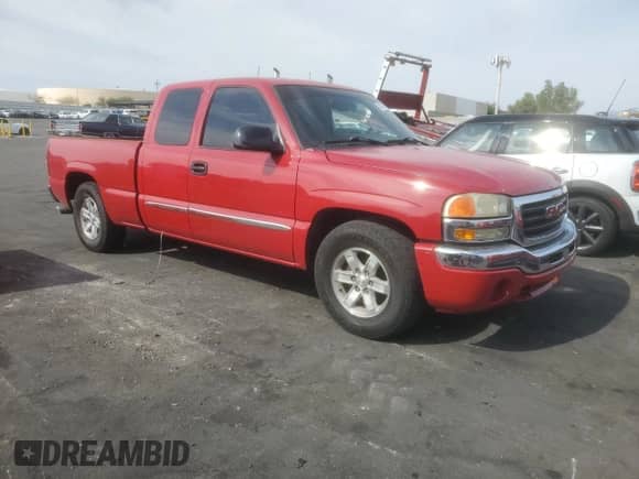2003 GMC Sierra 1500 SLE с VIN 2GTEC19T631334462, выставлен на аукционе Copart как лот 70200225 с пробегом 237 438 миль миль и Списание • Salvage title. История ставок и продаж доступна на DreamBid. Изображение 4.