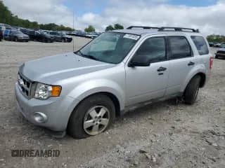 2011 Ford Escape XLT с VIN 1FMCU9DG3BKC58433, выставлен на аукционе Copart как лот 71597035 с пробегом 164 068 миль миль и Чистый • Clean title. История ставок и продаж доступна на DreamBid. Изображение 1.