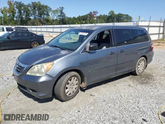 2010 Honda Odyssey LX с VIN 5FNRL3H28AB062710, выставлен на аукционе Copart как лот 71060715 с пробегом 240 460 миль миль и Списание • Salvage title. История ставок и продаж доступна на DreamBid. Изображение 1.