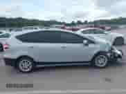 2016 Toyota Prius Two z VIN JTDZN3EU3GJ049784, wystawiony jako IAAI lot #42684323 z przebiegiem 175 790 mil mil oraz . Historia ofert i sprzedaży dostępna na DreamBid. Obrazek 13.