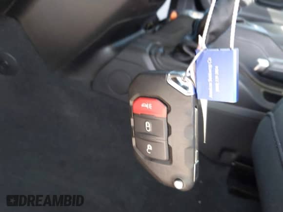 2023 Jeep Wrangler Rubicon с VIN 1C4JJXR63PW580370, выставлен на аукционе IAAI как лот 42017282 с пробегом 31 823 миль миль и . История ставок и продаж доступна на DreamBid. Изображение 11.