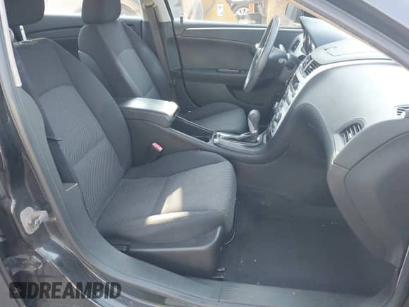 2009 Chevrolet Malibu 1LT с VIN 1G1ZH57B494205775, выставлен на аукционе IAAI как лот 42914124 с пробегом 198 125 миль миль и . История ставок и продаж доступна на DreamBid. Изображение 5.