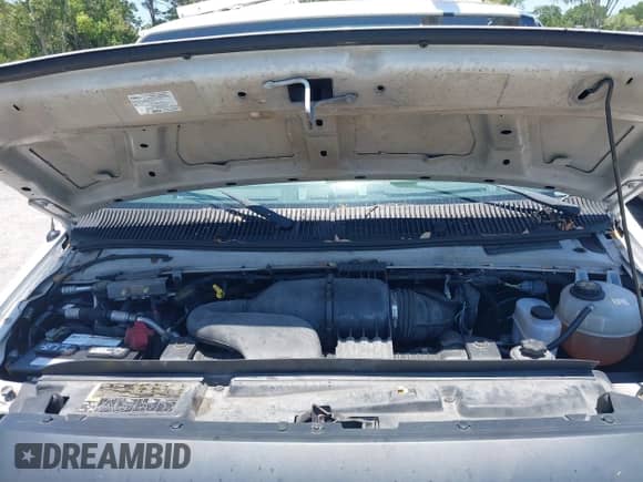 2014 Ford Econoline Cargo Commercial с VIN 1FTNE2ELXEDA12338, выставлен на аукционе IAAI как лот 42119983 с пробегом 99 394 миль миль и . История ставок и продаж доступна на DreamBid. Изображение 10.