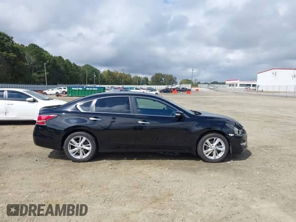 2015 Nissan Altima S с VIN 1N4AL3AP2FN894383, выставлен на аукционе IAAI как лот 43350378 с пробегом 142 665 миль миль и . История ставок и продаж доступна на DreamBid. Изображение 13.