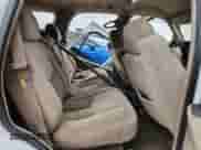 2005 Chevrolet Tahoe Z71 z VIN 1GNEK13T15R240583, wystawiony jako Copart lot #82425545 z przebiegiem Nie podano mil oraz Szkoda całkowita • Salvage title. Historia ofert i sprzedaży dostępna na DreamBid. Obrazek 11.