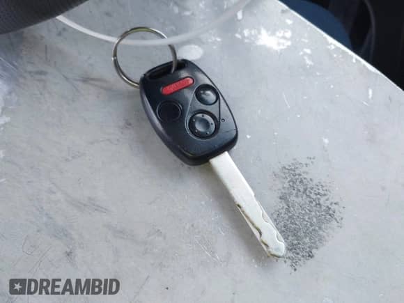 2005 Honda Accord EX z VIN 1HGCM72705A019932, wystawiony jako IAAI lot #42516461 z przebiegiem 322 340 mil mil oraz . Historia ofert i sprzedaży dostępna na DreamBid. Obrazek 11.