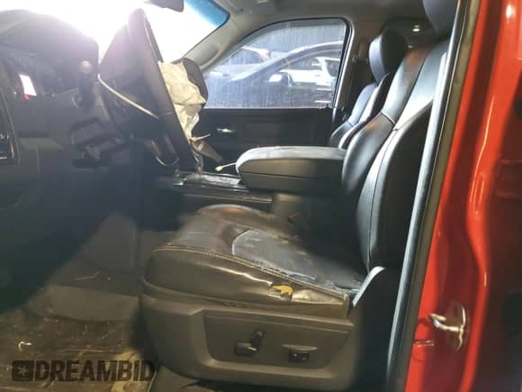 2010 Dodge 1500 Sport с VIN 1D7RV1CT8AS260257, выставлен на аукционе Copart как лот 45371885 с пробегом 146 810 миль миль и Списание • Salvage title. История ставок и продаж доступна на DreamBid. Изображение 7.