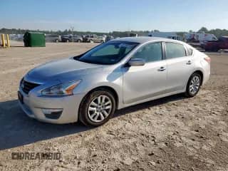 2015 Nissan Altima 2.5 with VIN 1N4AL3AP2FC468673, listed as a Copart auction lot 81728075 with 95,583 mi miles and Salvage title. Bid and sale history available at DreamBid. Image 1.