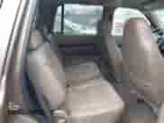 2001 Dodge Durango z VIN 1B4HS28N11F563885, wystawiony jako IAAI lot #43101777 z przebiegiem 149 140 mil mil oraz . Historia ofert i sprzedaży dostępna na DreamBid. Obrazek 8.