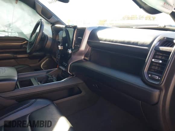 2019 Ram 1500 Limited z VIN 1C6SRFHT4KN588563, wystawiony jako IAAI lot #43503144 z przebiegiem 54 603 mil mil oraz . Historia ofert i sprzedaży dostępna na DreamBid. Obrazek 5.