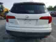 2017 Honda Pilot EX-L z VIN 5FNYF5H79HB013598, wystawiony jako Copart lot #62476735 z przebiegiem Nie podano mil oraz Szkoda całkowita • Salvage title. Historia ofert i sprzedaży dostępna na DreamBid. Obrazek 6.