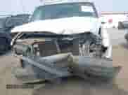 2005 Chevrolet Astro Cargo z VIN 1GCDM19X75B113130, wystawiony jako IAAI lot #42027938 z przebiegiem Nie podano mil oraz . Historia ofert i sprzedaży dostępna na DreamBid. Obrazek 6.