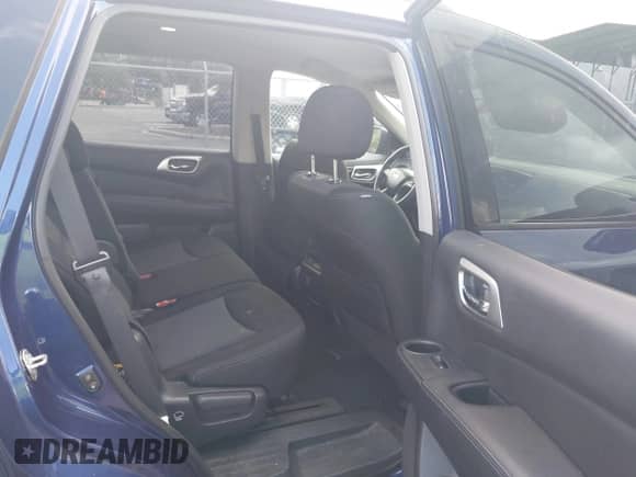 2018 Nissan Pathfinder Platinum with VIN 5N1DR2MM8JC632451, listed as a IAAI auction lot 43407136 with 110,316 mi miles and . Bid and sale history available at DreamBid. Image 8.