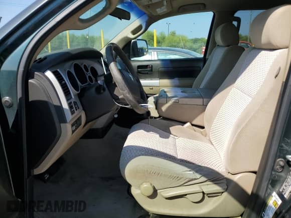 2007 Toyota Tundra SR5 z VIN 5TBET54107S455315, wystawiony jako Copart lot #68224025 z przebiegiem 213 245 mil mil oraz Czysty tytuł • Clean title. Historia ofert i sprzedaży dostępna na DreamBid. Obrazek 7.