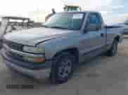 2000 Chevrolet Silverado 1500 z VIN 1GCEC14W6YZ361158, wystawiony jako IAAI lot #41682163 z przebiegiem 167 069 mil mil oraz . Historia ofert i sprzedaży dostępna na DreamBid. Obrazek 17.