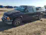 1994 Chevrolet S-10 LS z VIN 1GCCS19Z8R8175111, wystawiony jako Copart lot #46656235 z przebiegiem 207 567 mil mil oraz Szkoda całkowita • Salvage title. Historia ofert i sprzedaży dostępna na DreamBid. Obrazek 1.