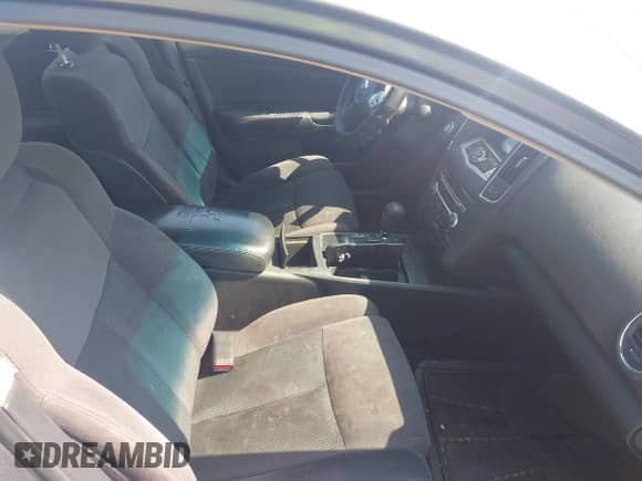 2014 Nissan Maxima SV z VIN 1N4AA5AP7EC906006, wystawiony jako IAAI lot #42411784 z przebiegiem 192 504 mil mil oraz . Historia ofert i sprzedaży dostępna na DreamBid. Obrazek 5.