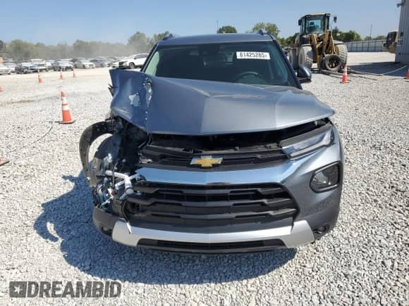 2022 Chevrolet TrailBlazer LT z VIN KL79MPSL6NB073460, wystawiony jako Copart lot #81425285 z przebiegiem 30 183 mil mil oraz Szkoda całkowita • Salvage title. Historia ofert i sprzedaży dostępna na DreamBid. Obrazek 5.