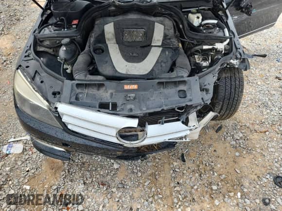 2011 Mercedes-Benz C 300 Sport z VIN WDDGF5EB8BR156487, wystawiony jako Copart lot #67489375 z przebiegiem 163 288 mil mil oraz Szkoda całkowita • Salvage title. Historia ofert i sprzedaży dostępna na DreamBid. Obrazek 11.