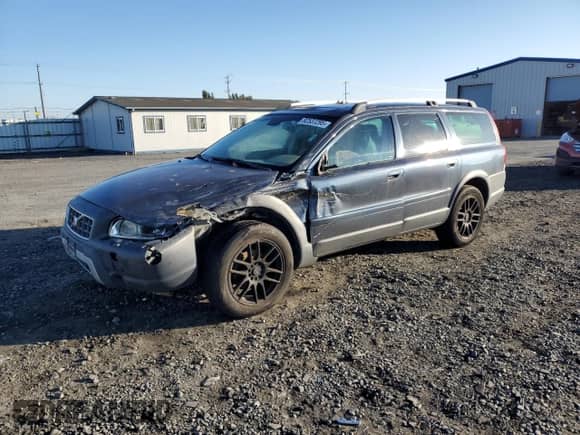 2007 Volvo XC70 z VIN YV4SZ592171281713, wystawiony jako Copart lot #82537295 z przebiegiem 204 330 mil mil oraz Szkoda całkowita • Salvage title. Historia ofert i sprzedaży dostępna na DreamBid. Obrazek 1.