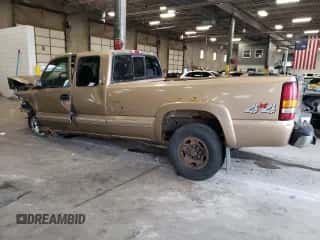 2000 Chevrolet Silverado 2500 LS z VIN 1GCGK29U2YE220474, wystawiony jako Copart lot #50300204 z przebiegiem Nie podano mil oraz Szkoda całkowita • Salvage title. Historia ofert i sprzedaży dostępna na DreamBid. Obrazek 2.