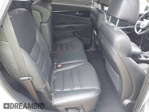 2017 Kia Sorento EX с VIN 5XYPHDA50HG270778, выставлен на аукционе IAAI как лот 42316864 с пробегом 90 385 миль миль и . История ставок и продаж доступна на DreamBid. Изображение 8.