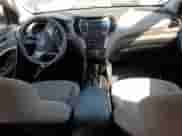 2017 Hyundai Santa Fe 2.4L z VIN 5XYZT3LB7HG398942, wystawiony jako Copart lot #80103055 z przebiegiem 99 203 mil mil oraz Czysty tytuł • Clean title. Historia ofert i sprzedaży dostępna na DreamBid. Obrazek 8.