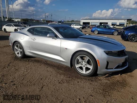 2019 Chevrolet Camaro 1LT with VIN 1G1FB1RS8K0121580, listed as a Copart auction lot 84939975 with 87,397 mi miles and Salvage title. Bid and sale history available at DreamBid. Image 4.