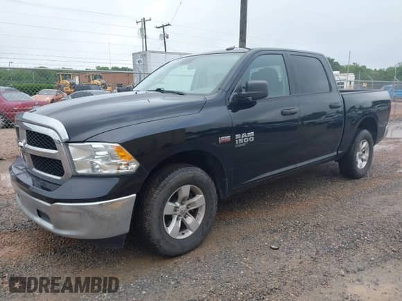 2021 Ram 1500 Tradesman z VIN 3C6RR7KT9MG709760, wystawiony jako IAAI lot #42229133 z przebiegiem 157 886 mil mil oraz . Historia ofert i sprzedaży dostępna na DreamBid. Obrazek 2.